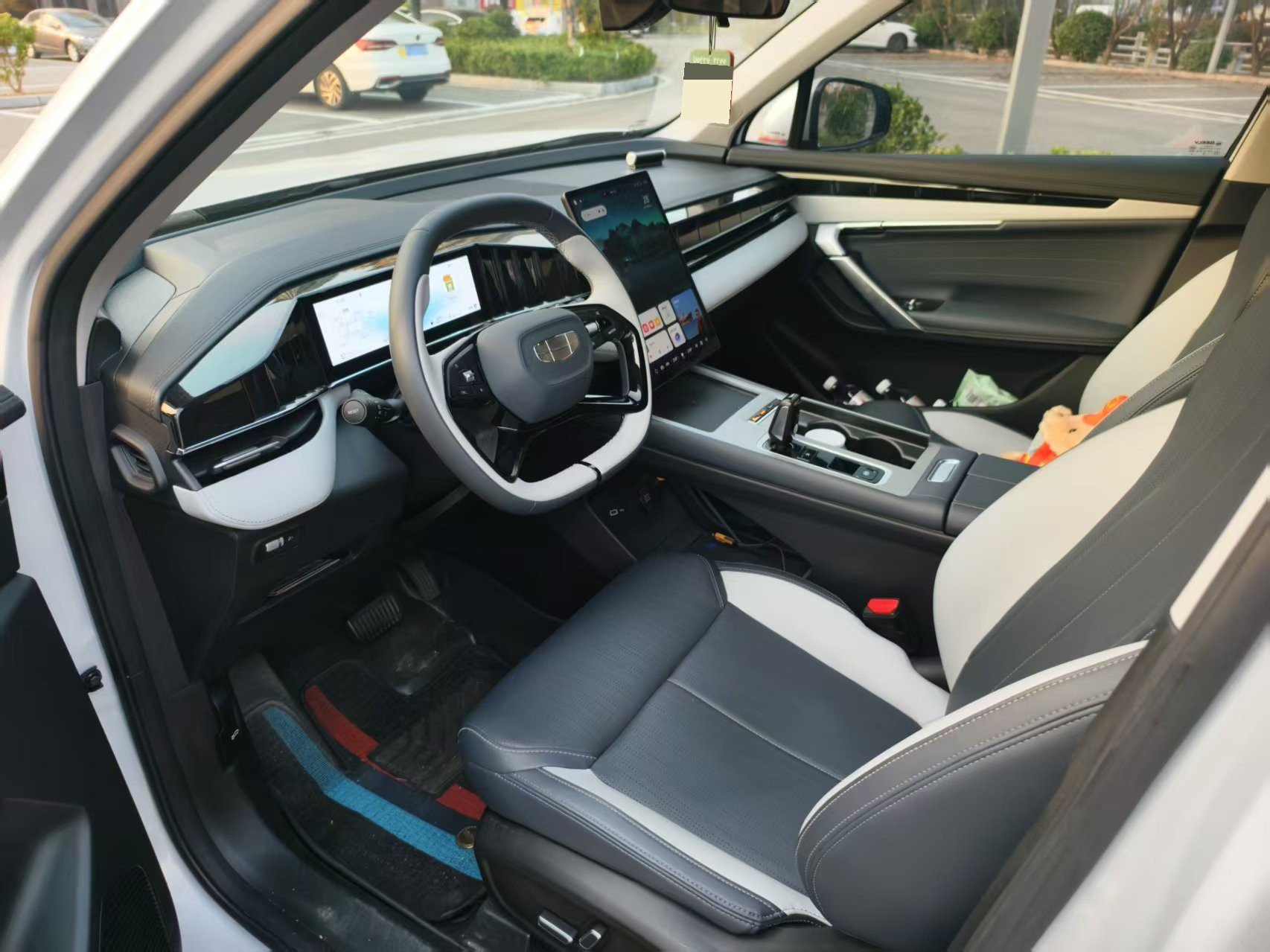 GEELY Boyue L 2024 imagen de coche #3