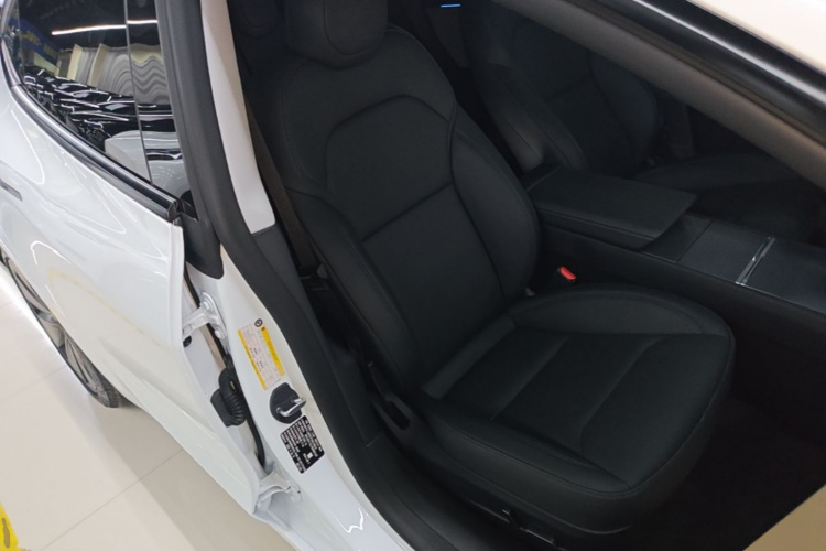 Tesla Model 3 2025 #24 Tesla Model 3 2025 car image #24