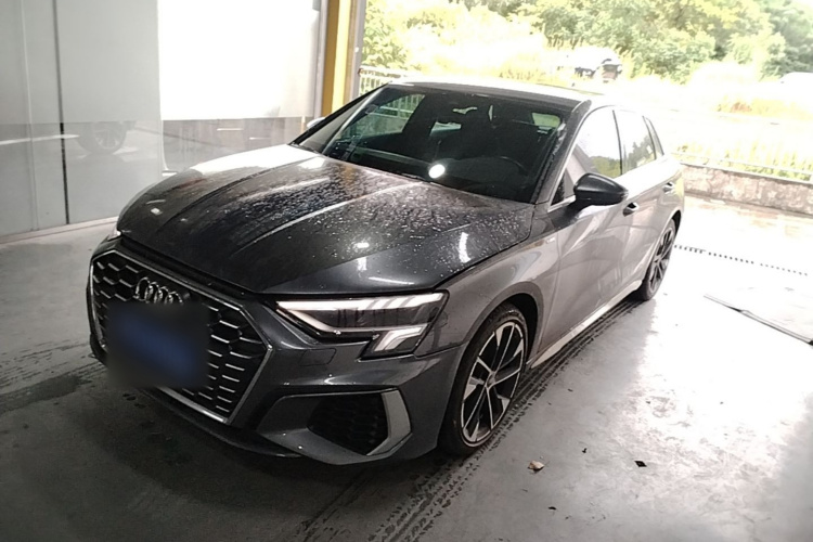 Audi A3 2022 immagine di auto #2