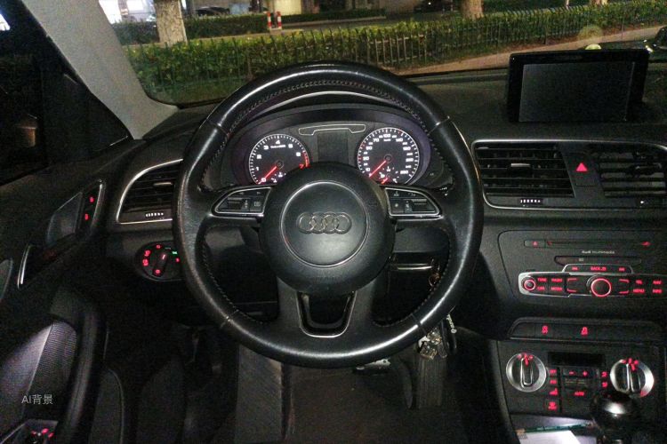 Audi Q3 2015 #12 Audi Q3 2015 car image #12
