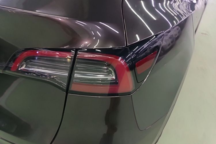 Tesla Model Y 2022 #8 Tesla Model Y 2022 car image #8