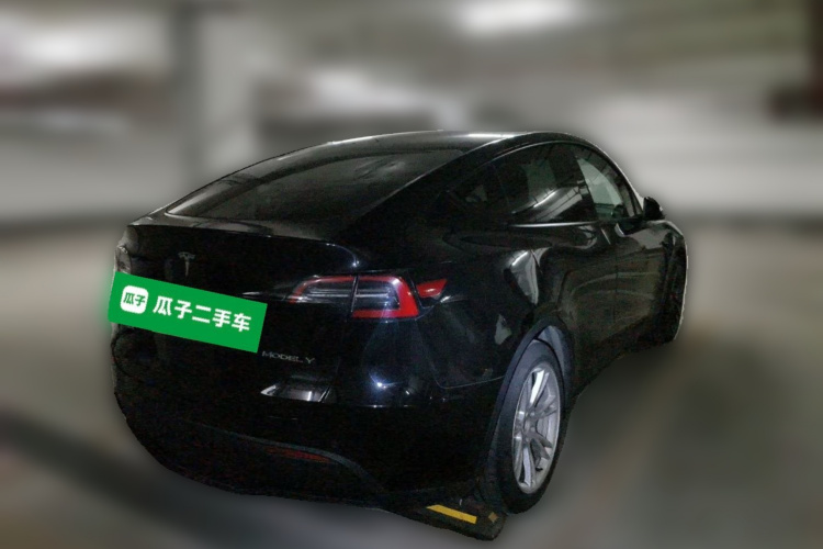 Tesla Model Y 2021 #7 Tesla Model Y 2021 car image #7
