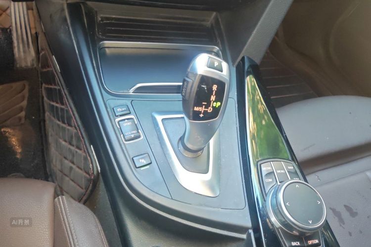 BMW 3 Series 2019 #16 BMW 3 Series 2019 car image #16
