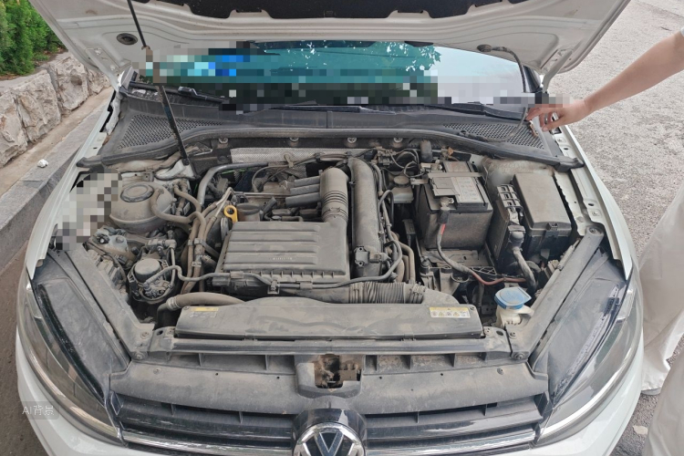 Volkswagen Golf 2020 car image #22