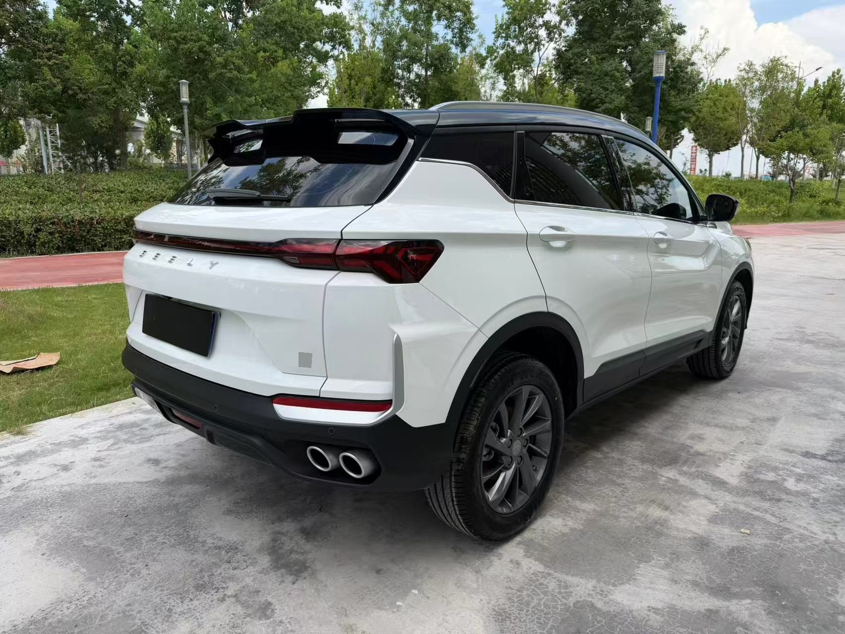 GEELY Coolray 2025 #4 GEELY Coolray 2025 image de voiture #4