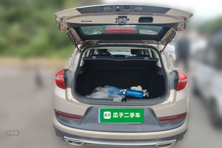 GEELY Emgrand GS 2017 صورة سيارة #21
