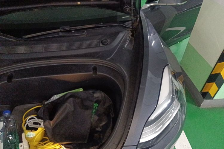 Tesla Model 3 2020 car image #23