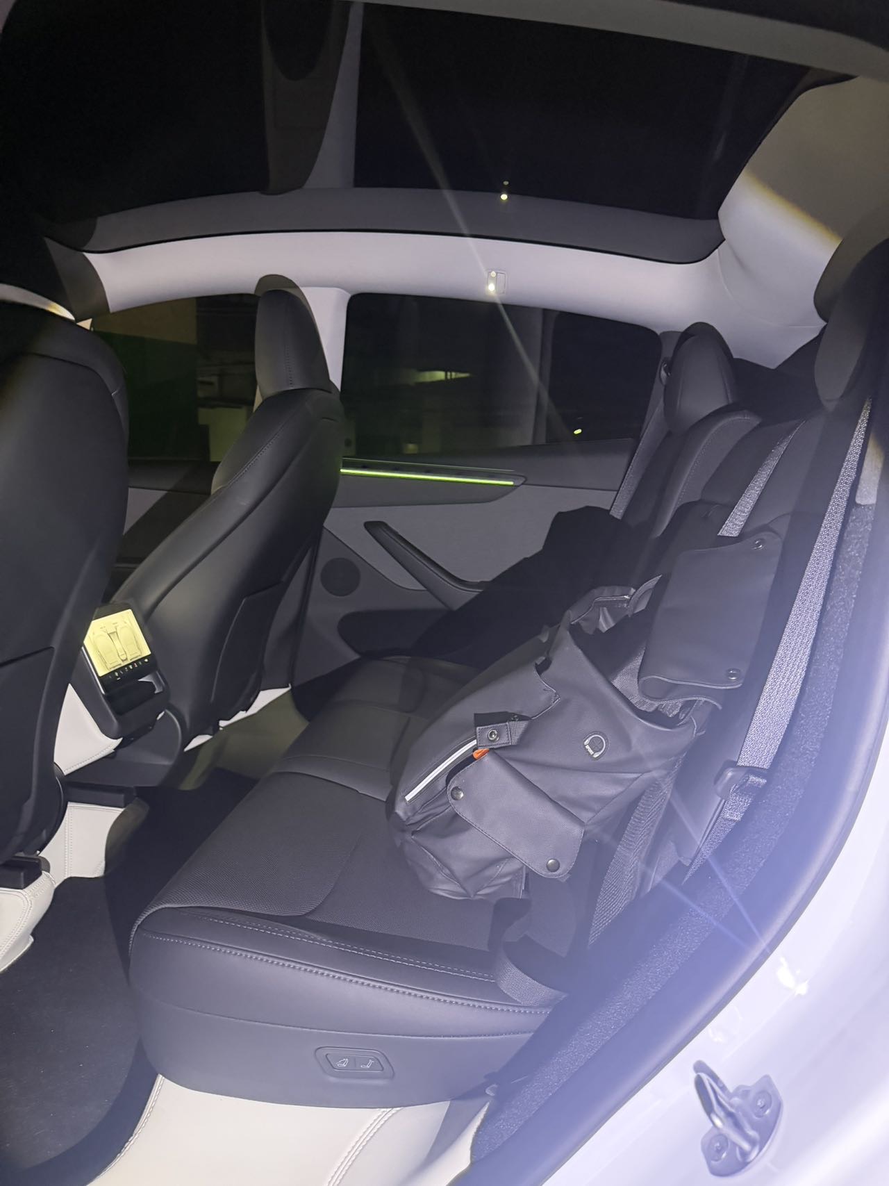 Tesla Model Y 2025 car image #13