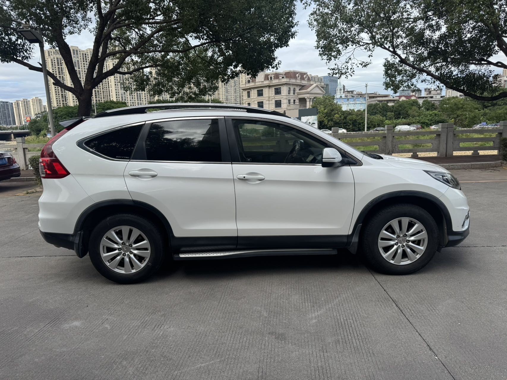 Honda CR-V 2015 immagine di auto #4
