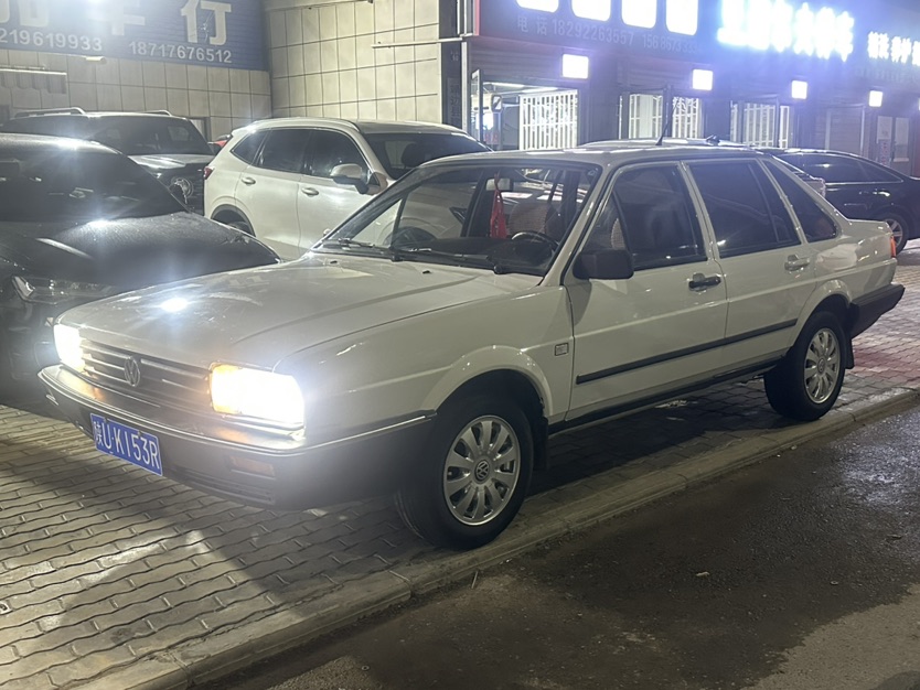 Volkswagen Santana Classic 2010 汽车图片 