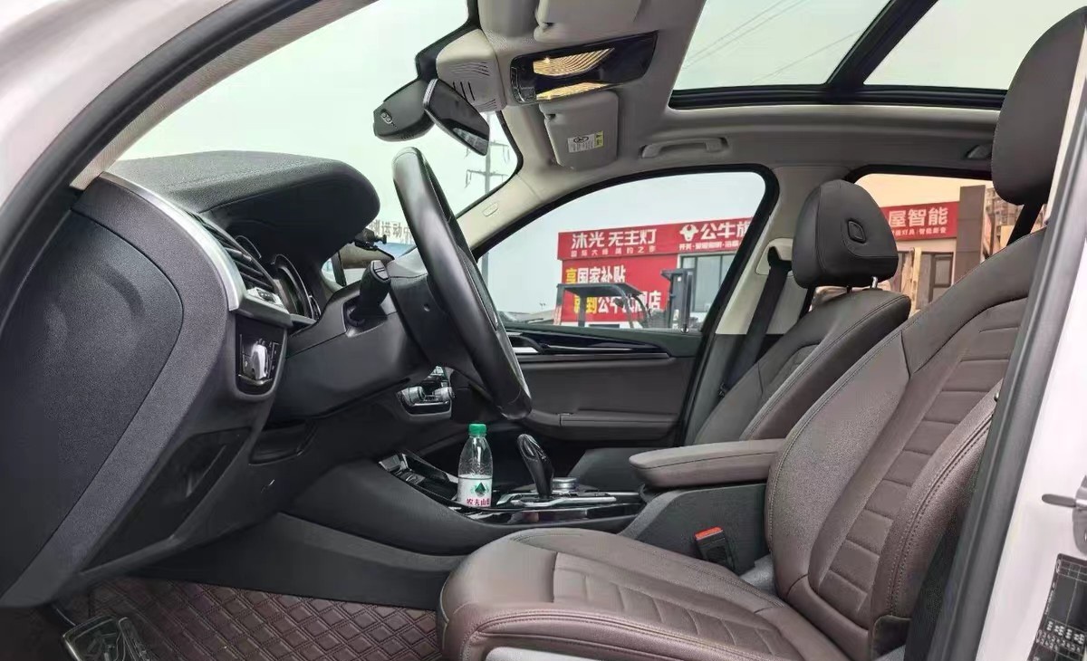 BMW X3 2019 #5 BMW X3 2019 car image #5