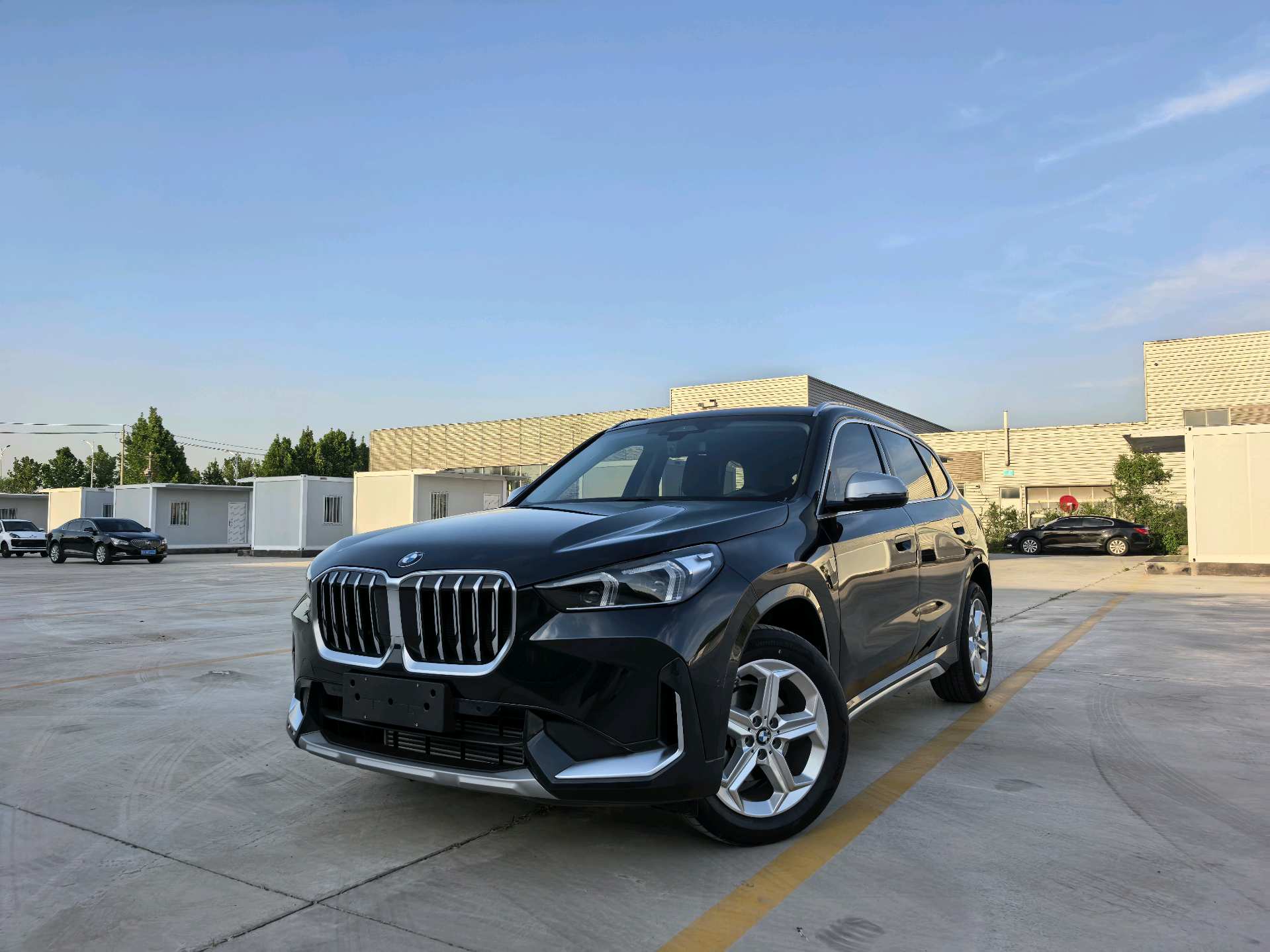 BMW X1 2023 car image 