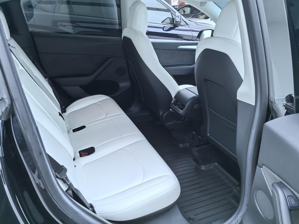 Tesla Model Y 2022 #9 Tesla Model Y 2022 immagine di auto #9