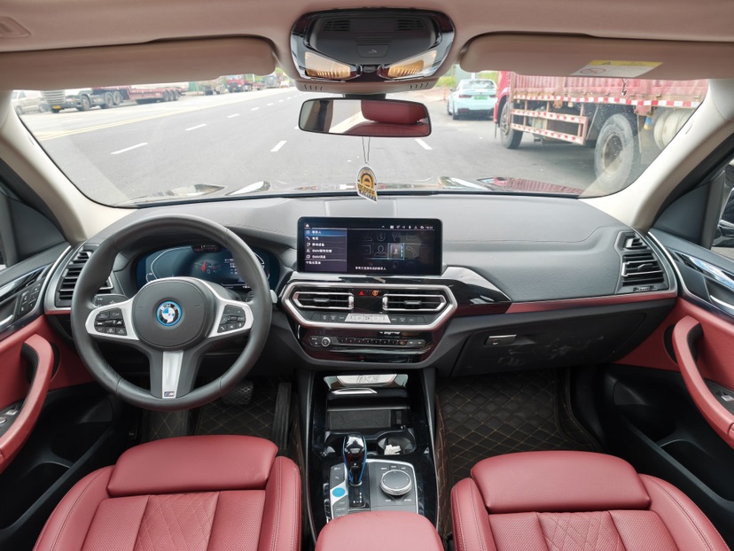 BMW iX3 2022 #7 BMW iX3 2022 car image #7