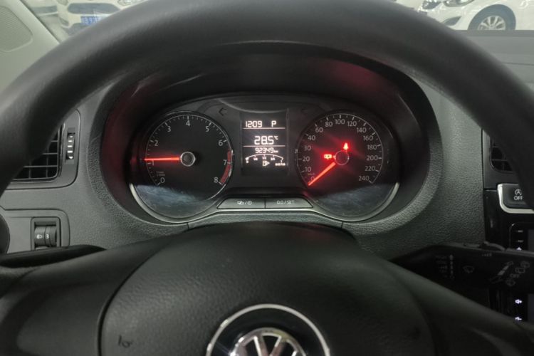Volkswagen Polo 2019 #12 Volkswagen Polo 2019 car image #12