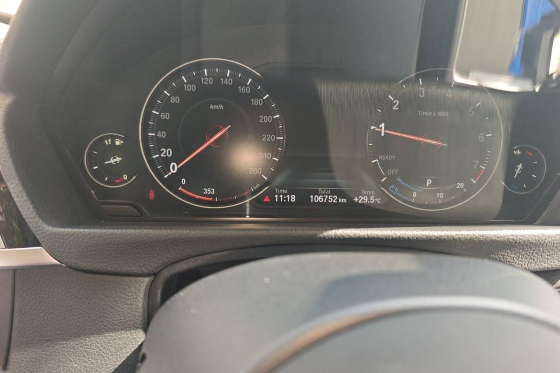 BMW 3 Series 2017 #25 BMW 3 Series 2017 صورة سيارة #25