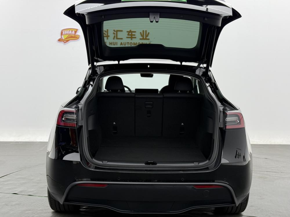 Tesla Model Y 2023 #12 Tesla Model Y 2023 immagine di auto #12