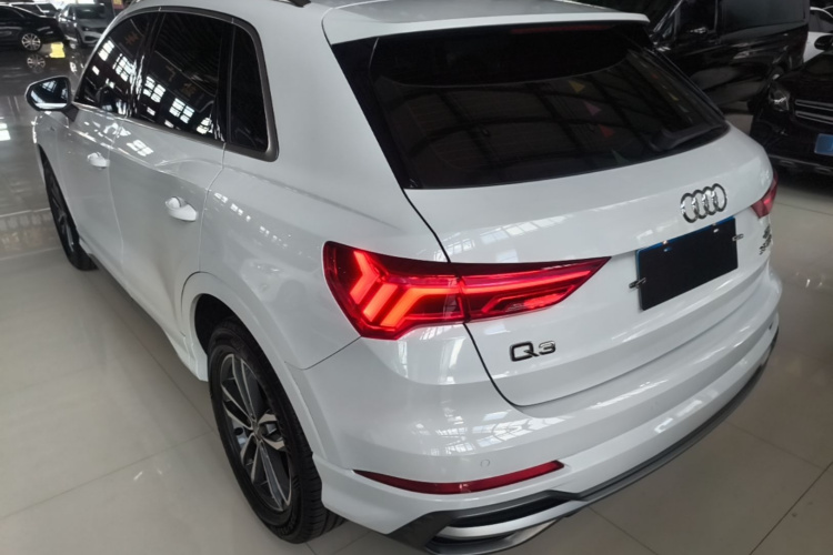 Audi Q3 2021 #5 Audi Q3 2021 car image #5