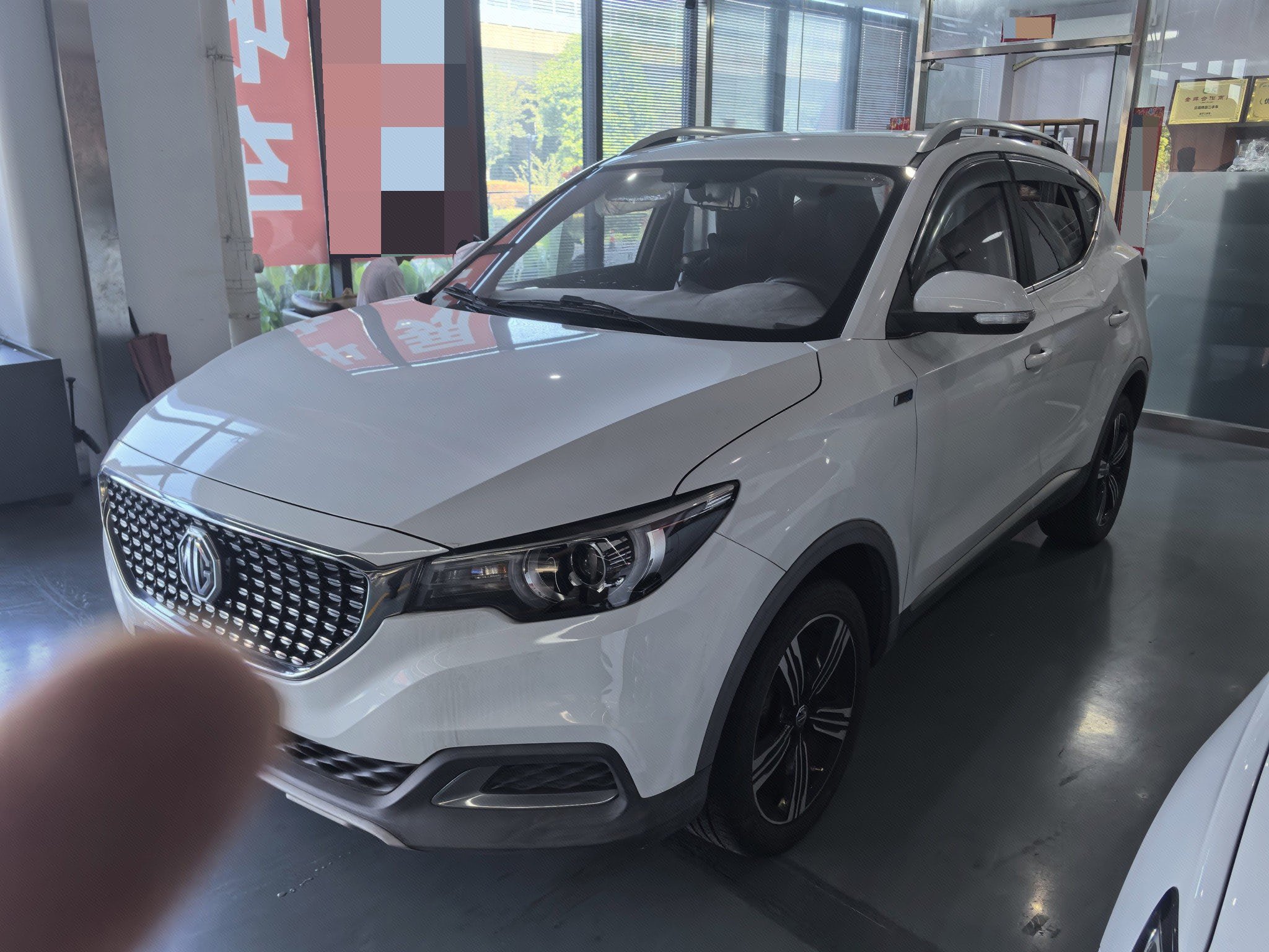 MG ZS 2020 car image 