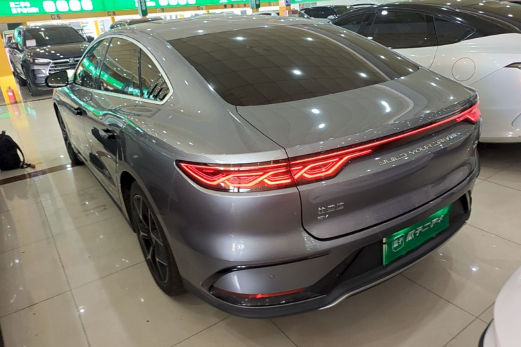 BYD Han 2023 #5 BYD Han 2023 car image #5