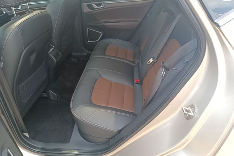 GEELY Emgrand GS 2017 #17 GEELY Emgrand GS 2017 car image #17