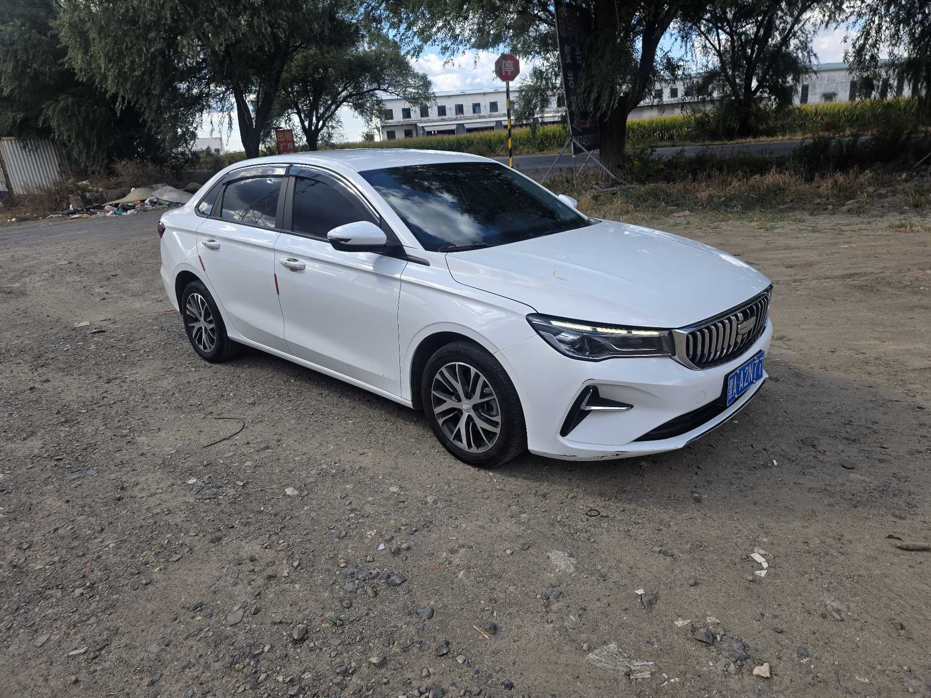 GEELY Emgrand 2024 car image #3