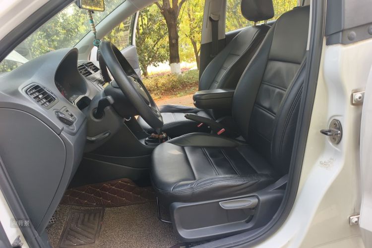 Volkswagen Polo 2017 imagem de carro #17