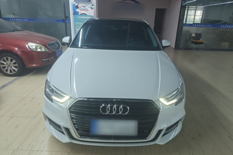 Audi A3 2019 #3 Audi A3 2019 car image #3