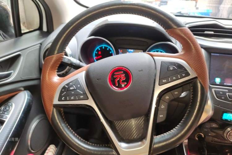 BYD Yuan 2016 car image #12