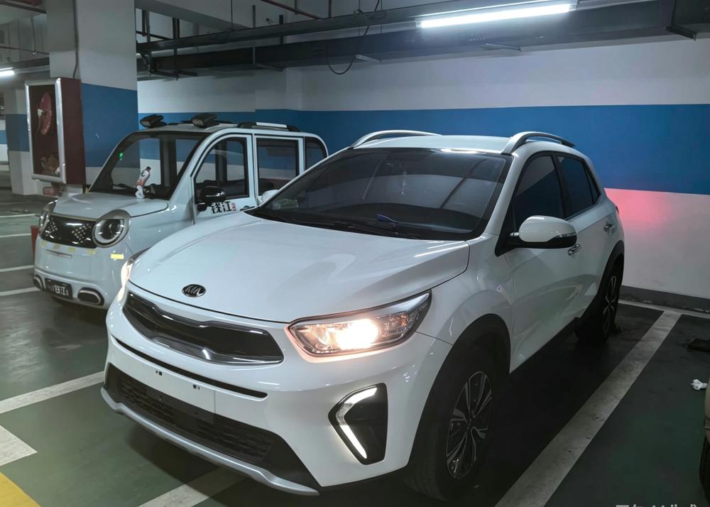 Kia KX1 2021 Kia KX1 2021 صورة سيارة