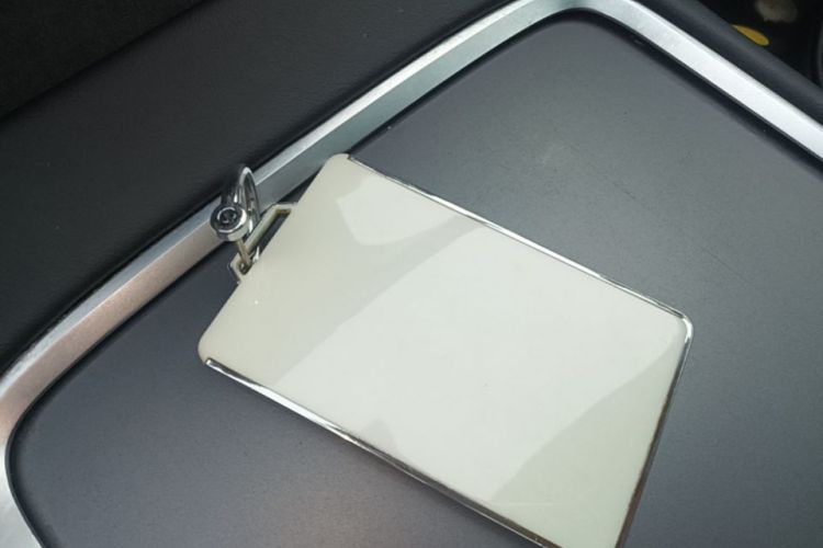Tesla Model 3 2021 car image #9