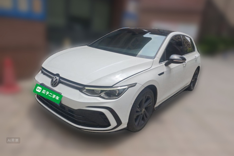 Volkswagen Golf 2020 car image #2