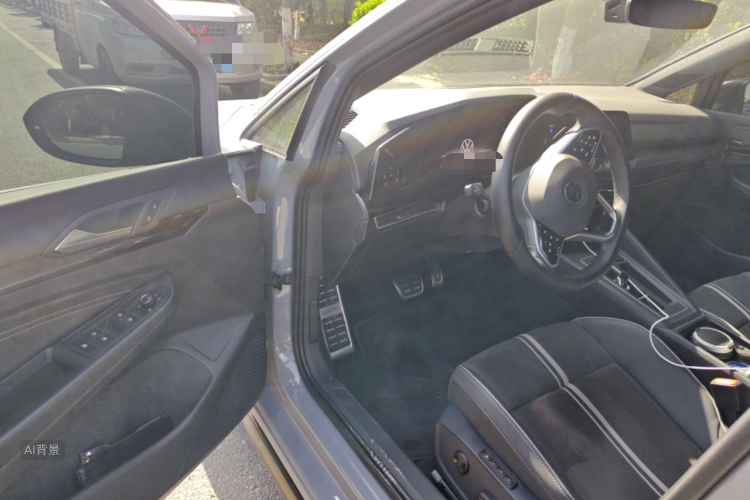 Volkswagen Golf 2023 imagen de coche #18