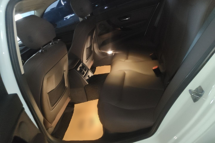 BMW 3 Series 2019 #17 BMW 3 Series 2019 car image #17