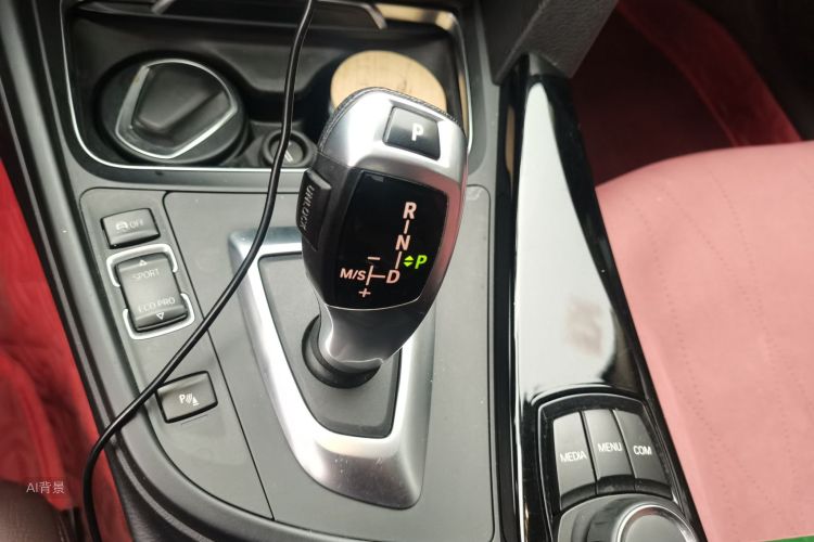 BMW 3 Series 2018 #16 BMW 3 Series 2018 car image #16