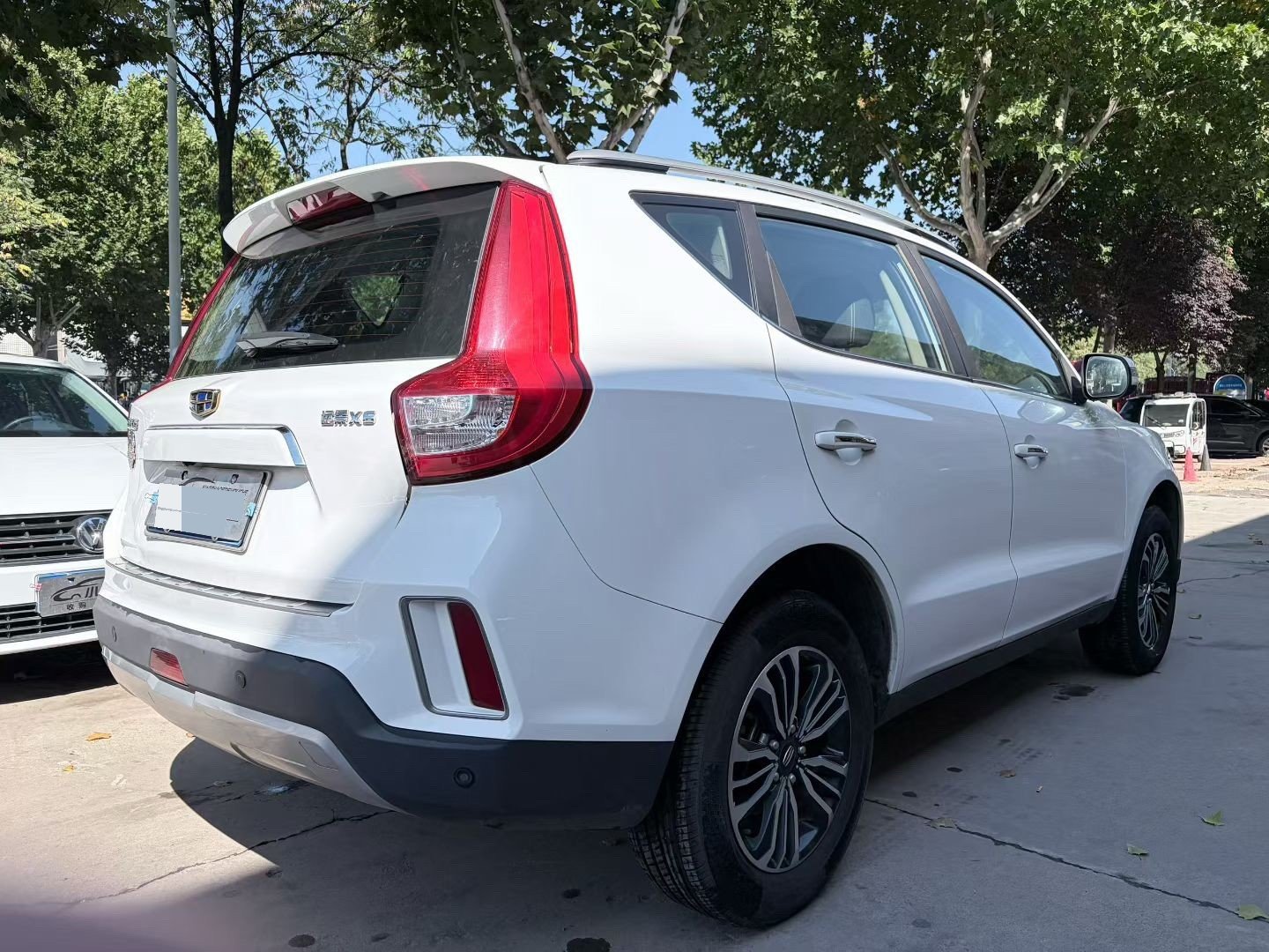 GEELY Vision X6 2018 #4 GEELY Vision X6 2018 car image #4