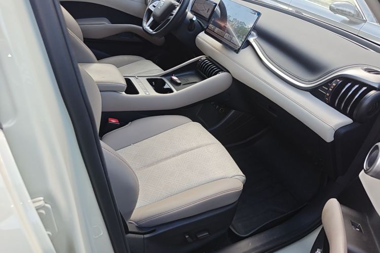 BYD Yuan Plus 2025 car image #24