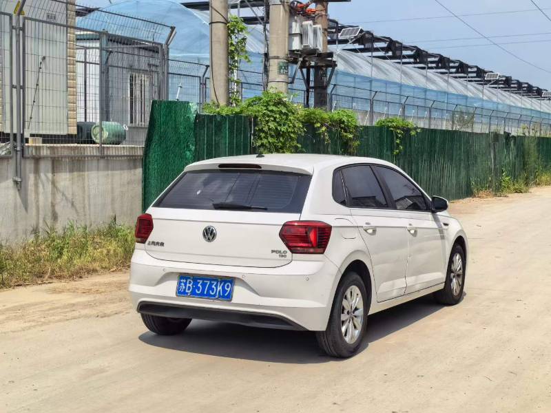 Volkswagen Polo 2021 car image #9