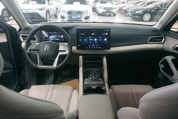 BYD YuanUP 2024 car image #10