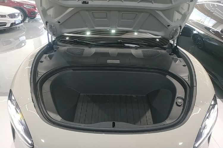 MI SU7 2025 car image #20