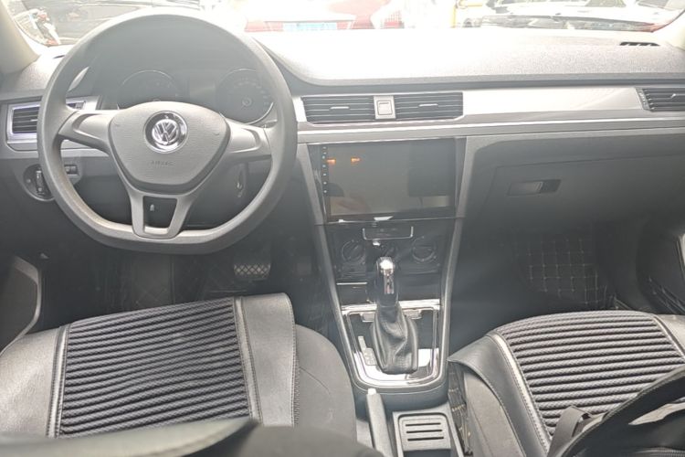 Volkswagen Bora 2021 car image #11