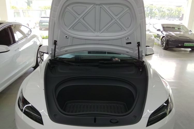 Tesla Model 3 2024 #22 Tesla Model 3 2024 car image #22
