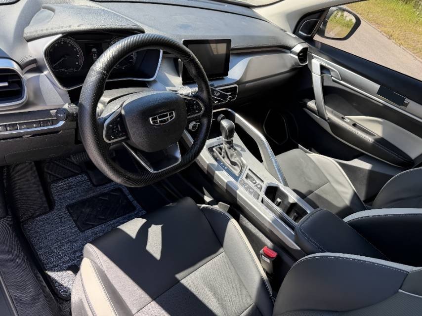 GEELY Coolray 2020 car image #7