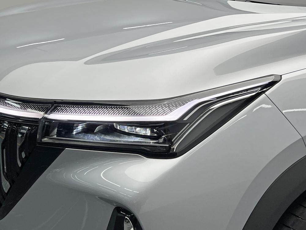 GEELY Boyue L 2026 car image #12