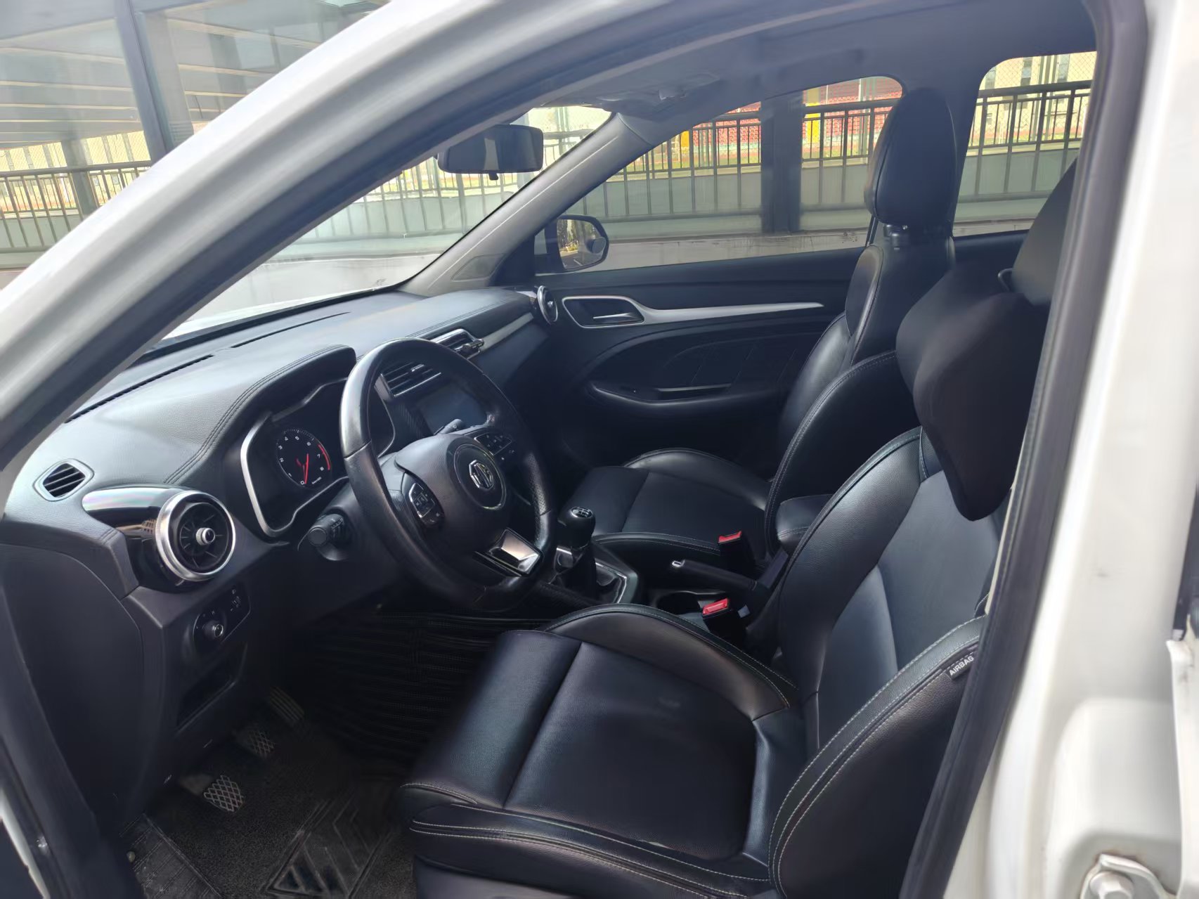 MG ZS 2017 صورة سيارة #4