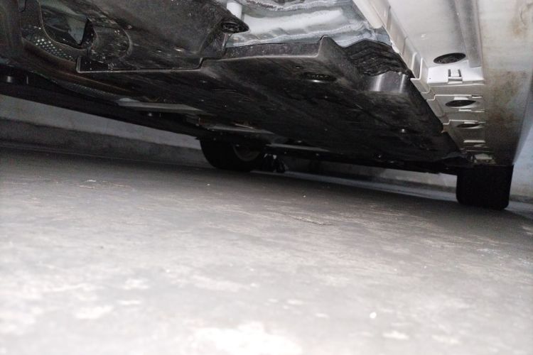 Toyota Corolla 2023 immagine di auto #19