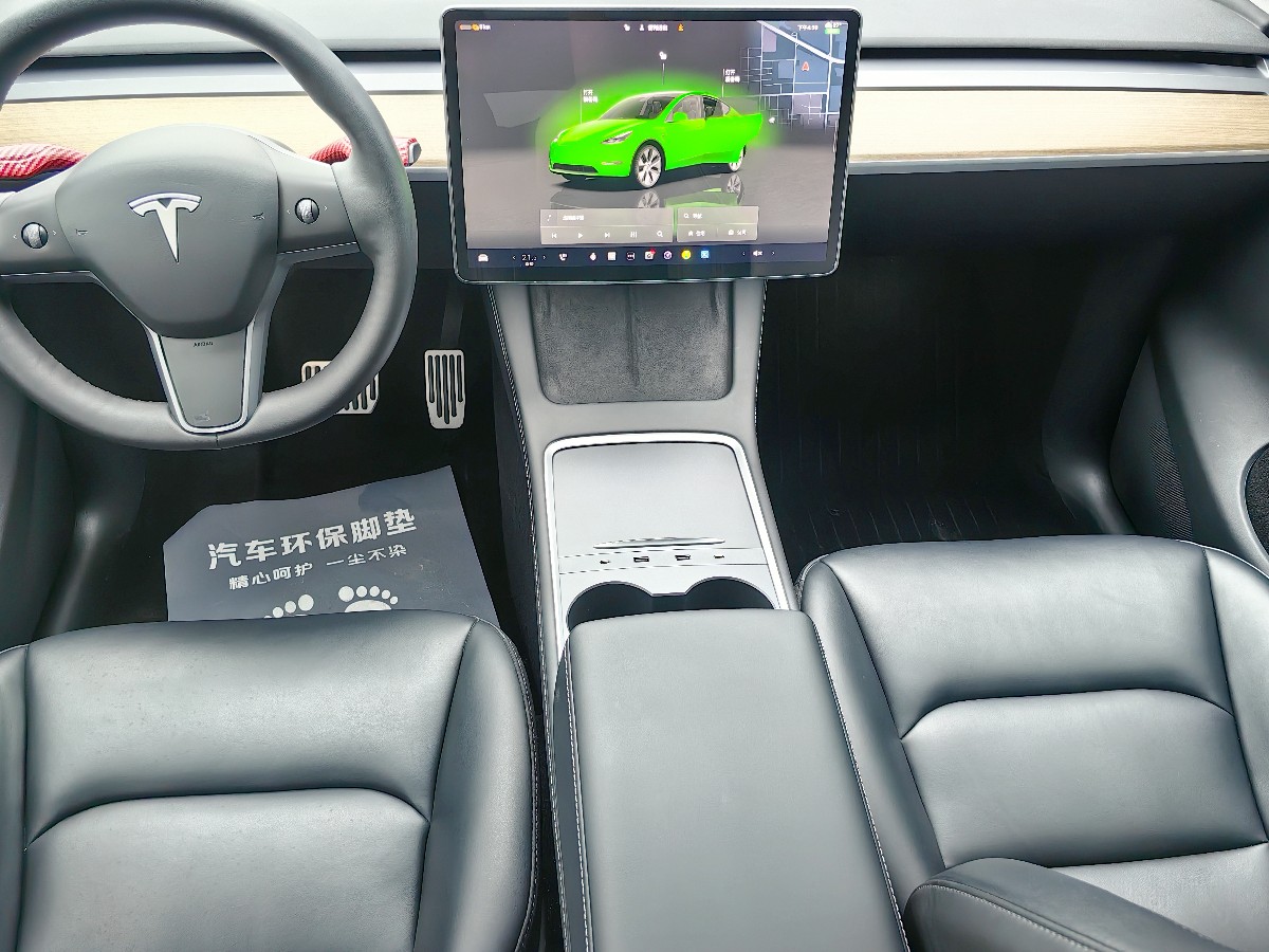Tesla Model Y 2023 car image #9