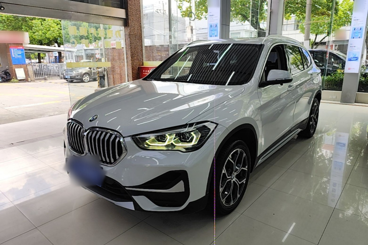 BMW X1 2022 immagine di auto #2