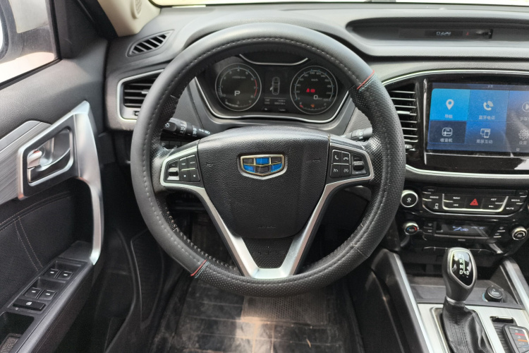 GEELY Vision X6 2016 immagine di auto #11