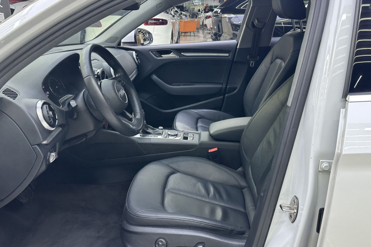 奥迪 奥迪A3 2019 汽车图片 #16